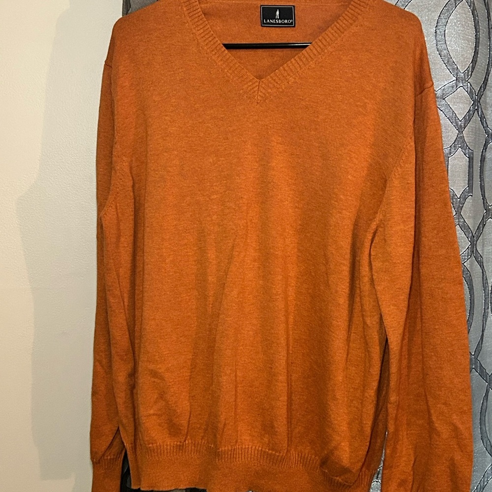 Lanesboro Men’s V-neck Sweater- L